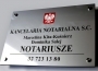 Notariusze - tablica grawerowana z czerwonym ...